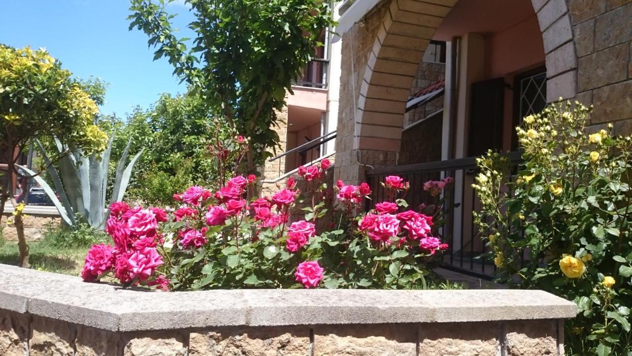 Ferienapartment At Home Ouranoupolis Exterior foto